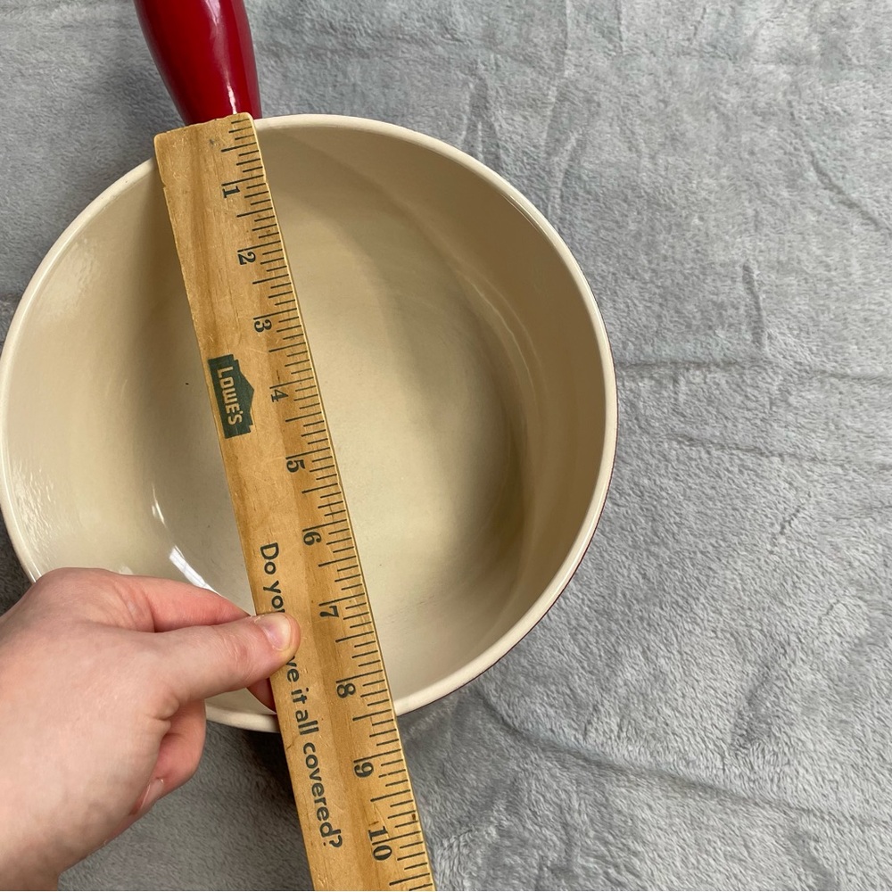 Le Creuset Sauce Pan Enameled Cast Iron #22 Hollow Handle Red - Picture 8 of 8